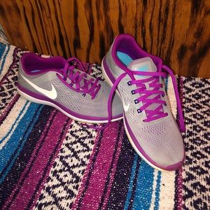 Nike running shoes- size 10